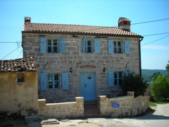 Istrian Stone House with Pool Buje